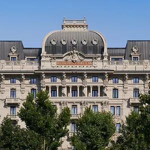 Hotell Excelsior Gallia, A Luxury Collection Hotel,, Milano