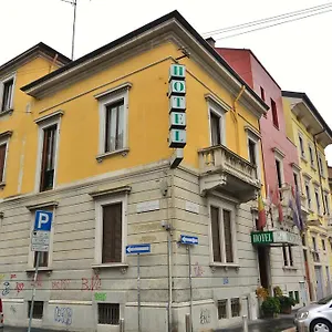 Hotell Trentina, Milano