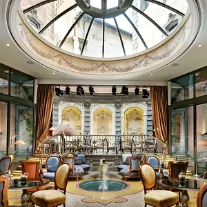 Hotell Chateau Monfort - Relais & Chateaux, Milano